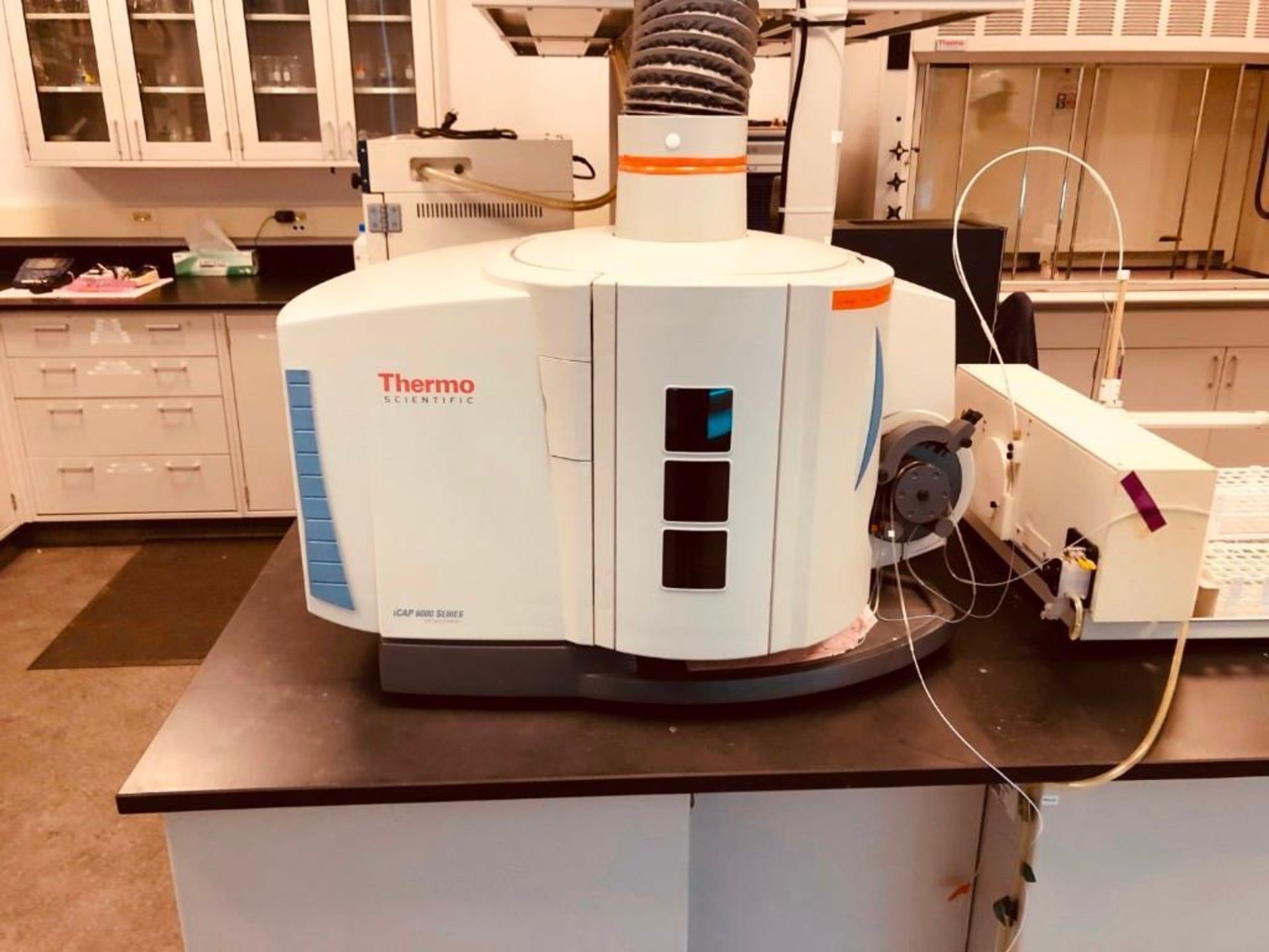 Thermo Scientific Model iCAP 6000 Series ICP Spectrometer