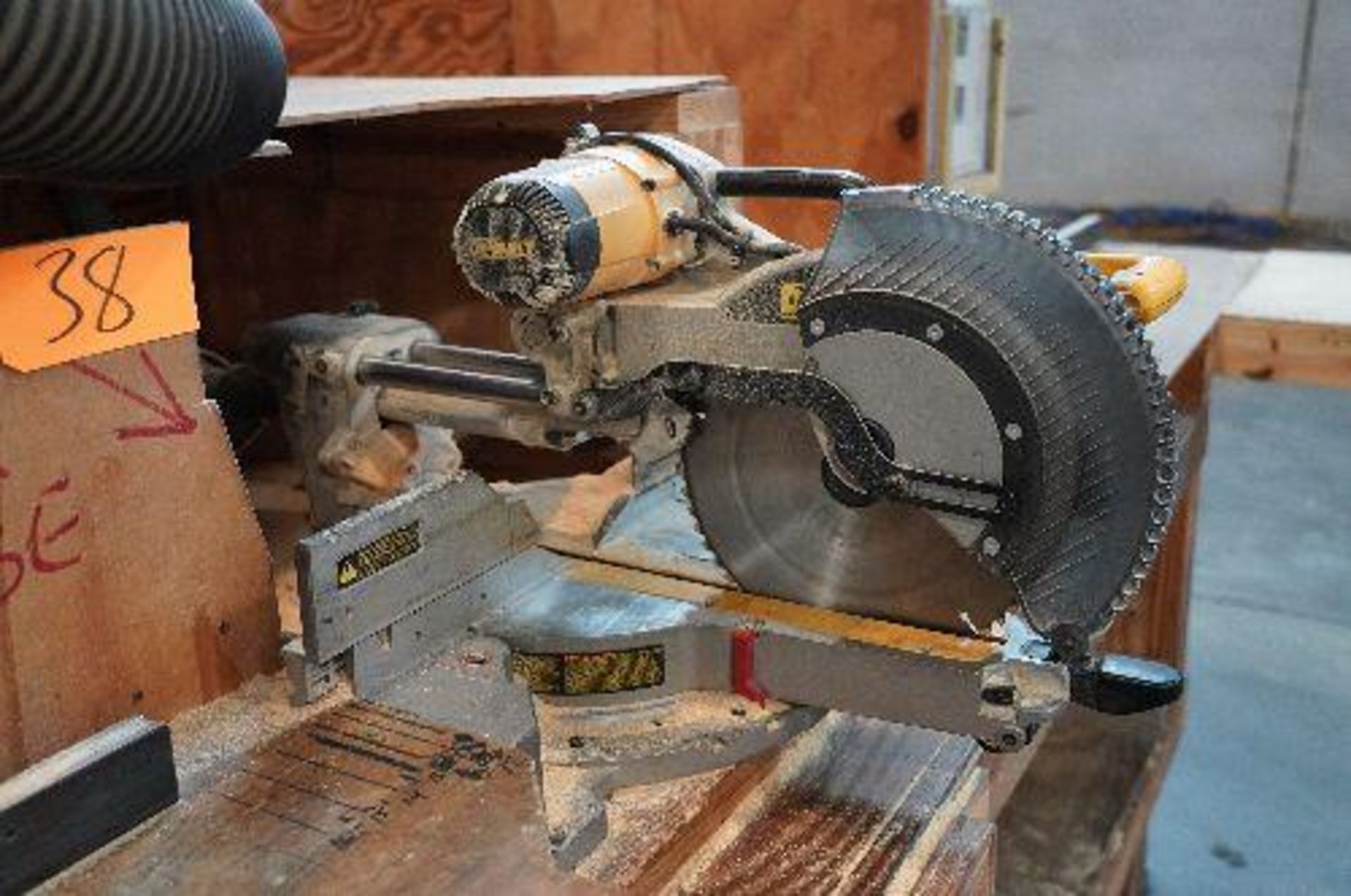 Dewalt Double Bevel Sliding Compound Miter Saw - Image 7 of 14