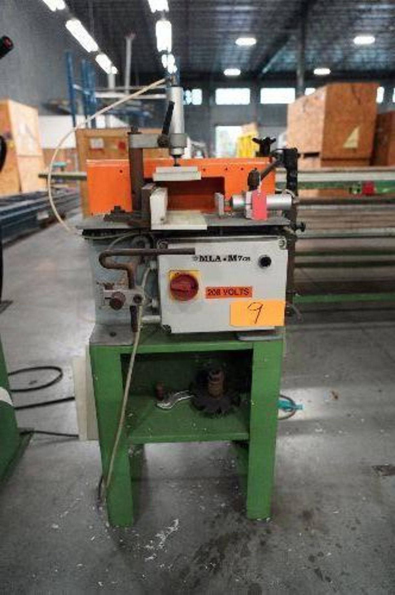 MLA End Milling Machine