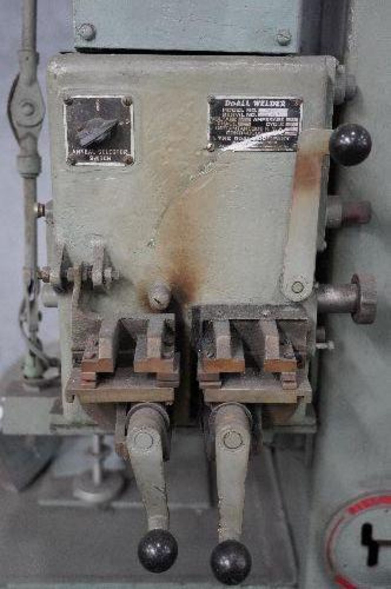 DoAll Vertical Band Saw - Image 21 of 26
