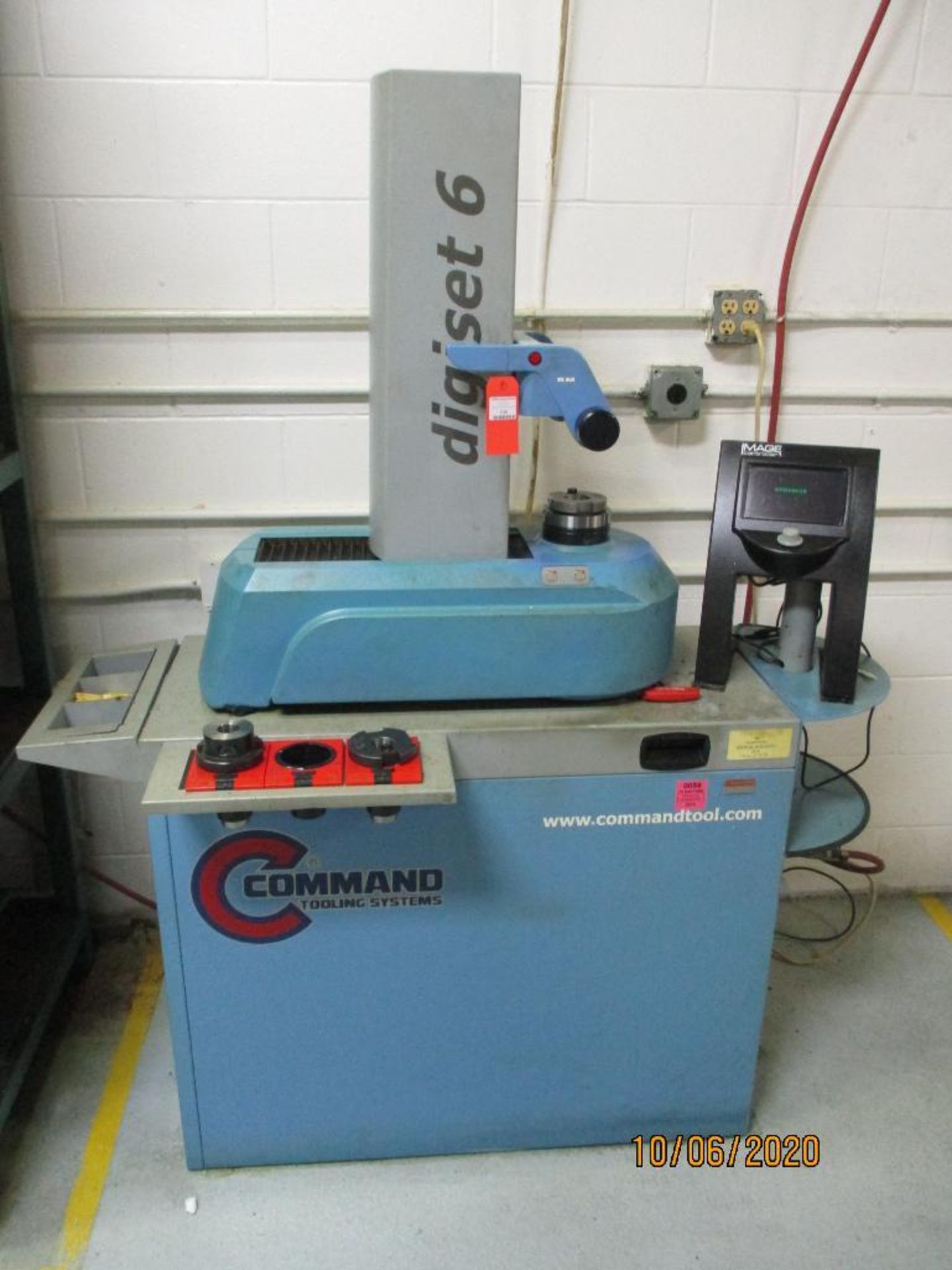 Command Tooling Systems - Tool Presetting Machine