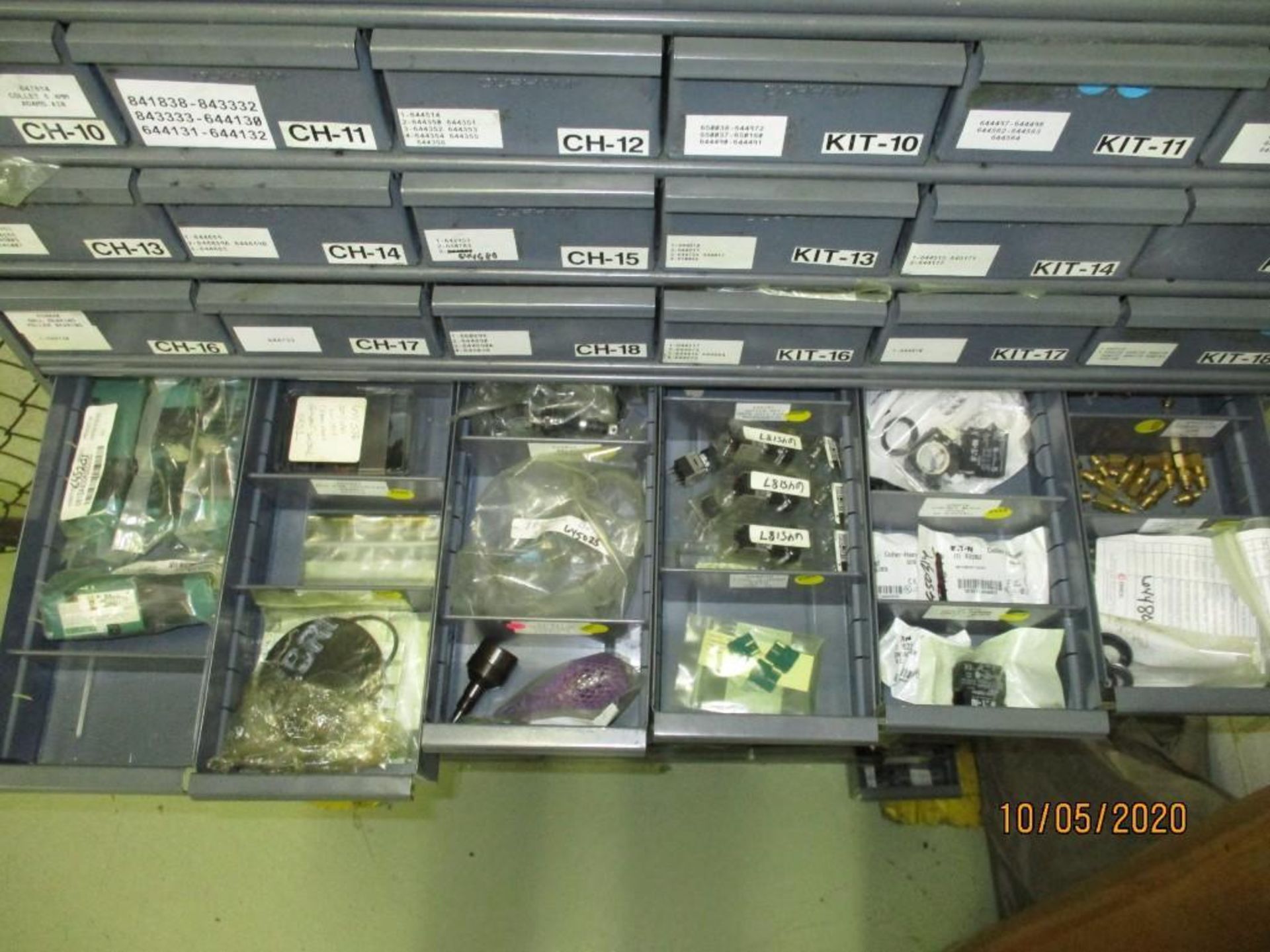 Parts Cabinet Plus Contents - Image 16 of 17