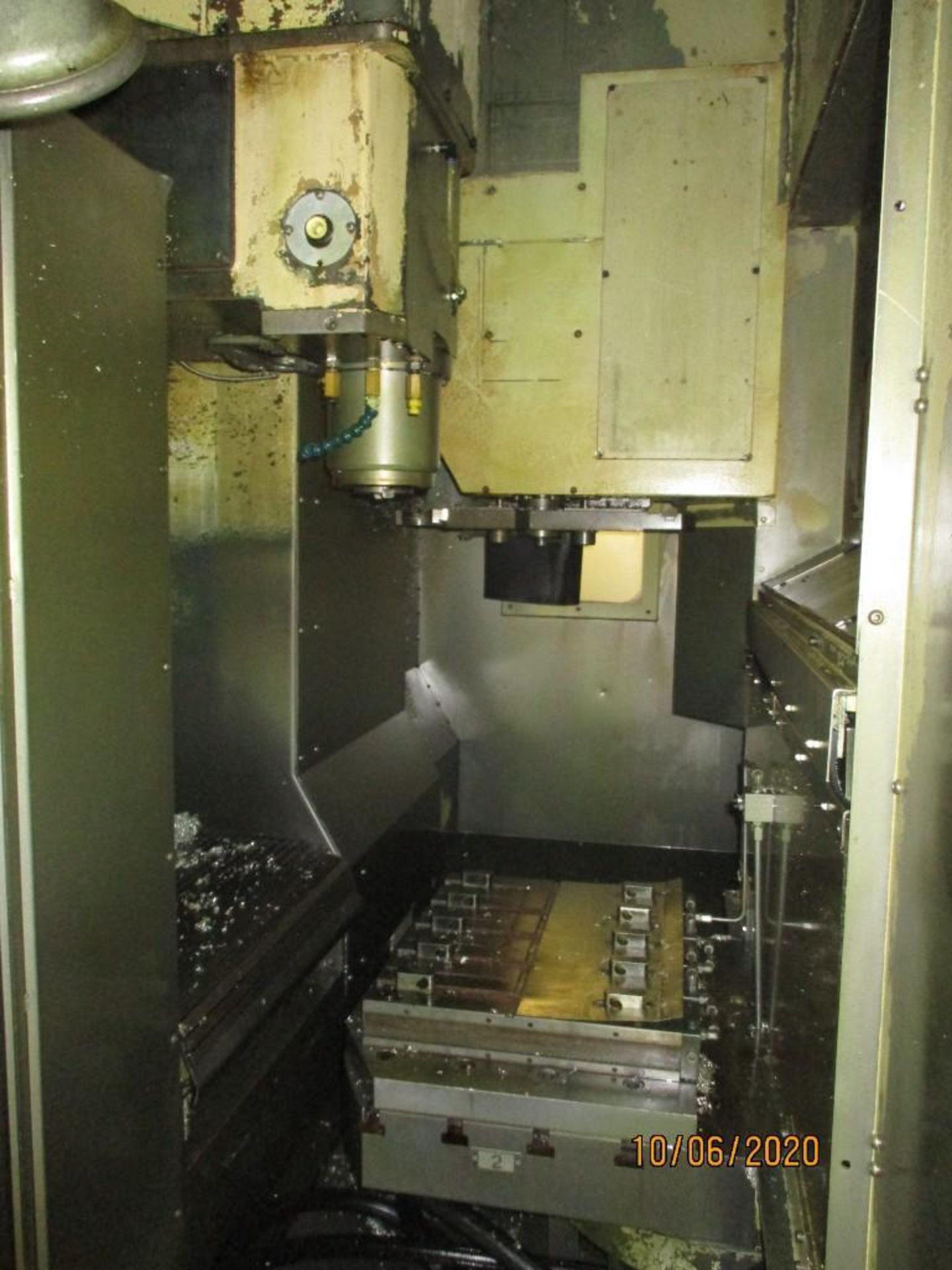 Deawoo CNC Vertical Machining Center - Image 5 of 9