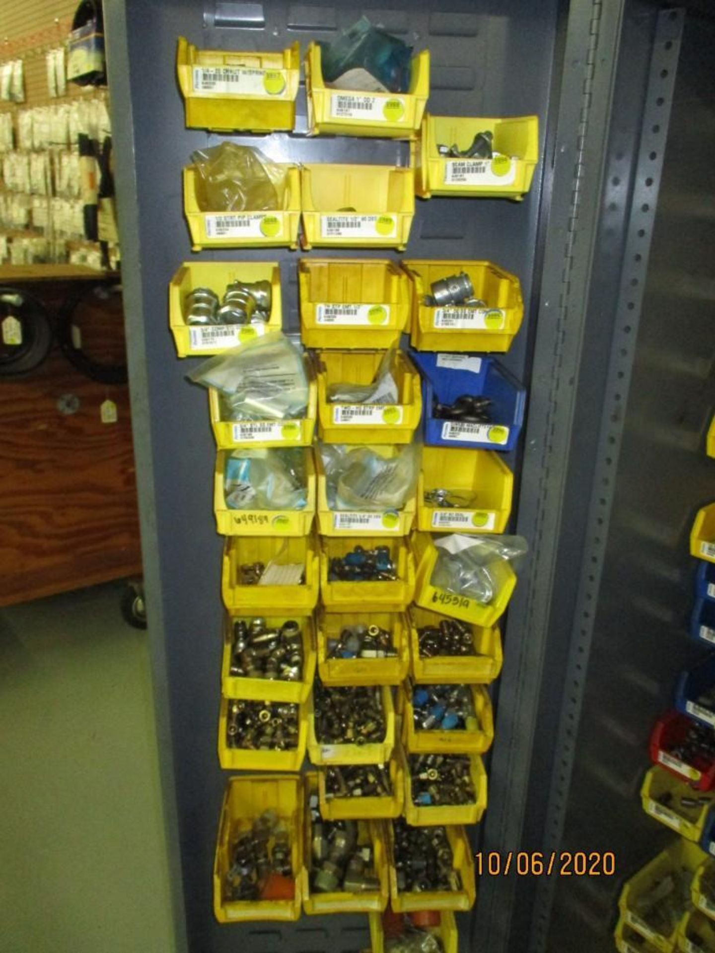 Heavy Duty Storage Cabinet Plus Contents - Image 3 of 4