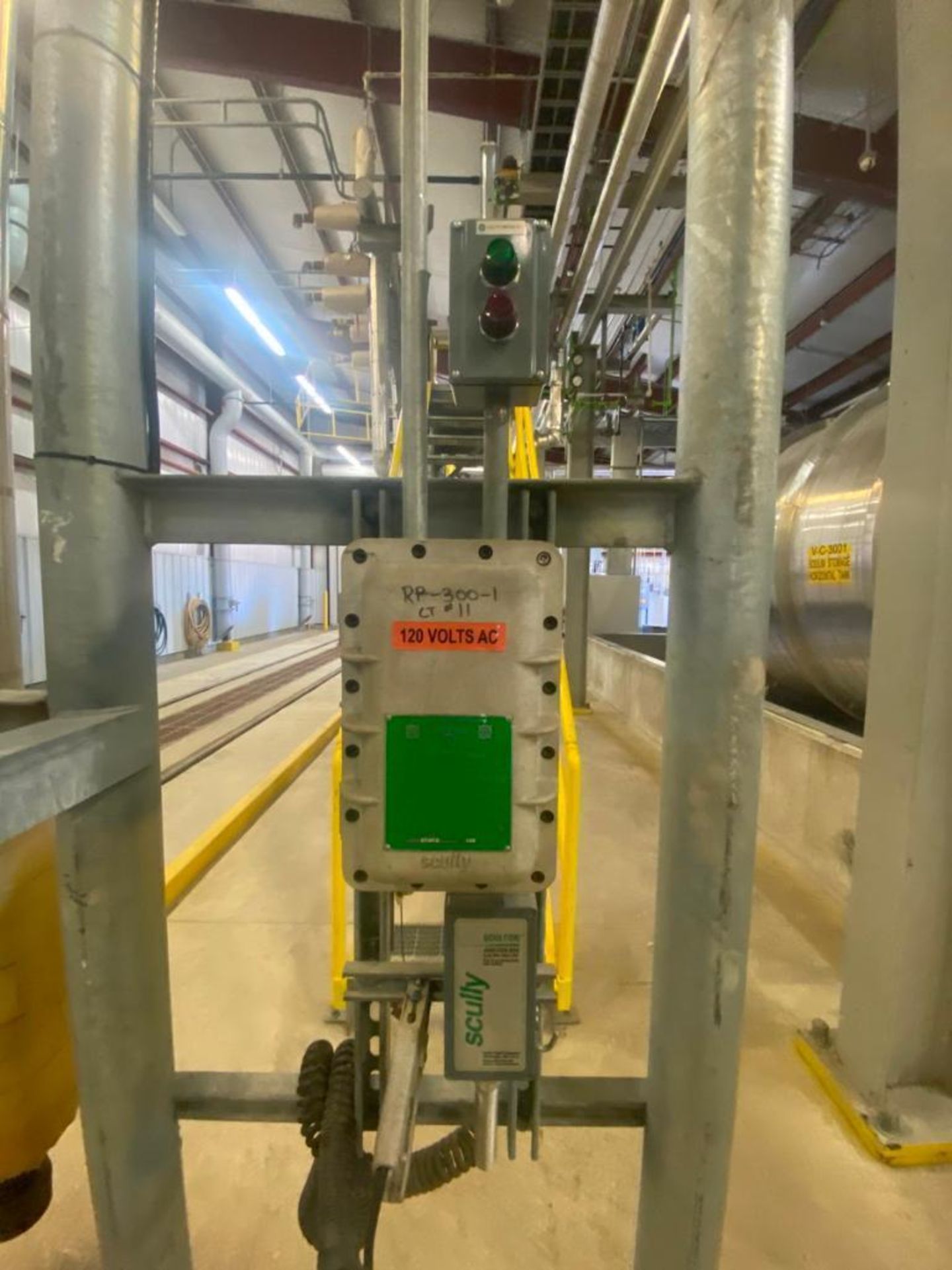 Train Car Unloading Platform - Image 14 of 18