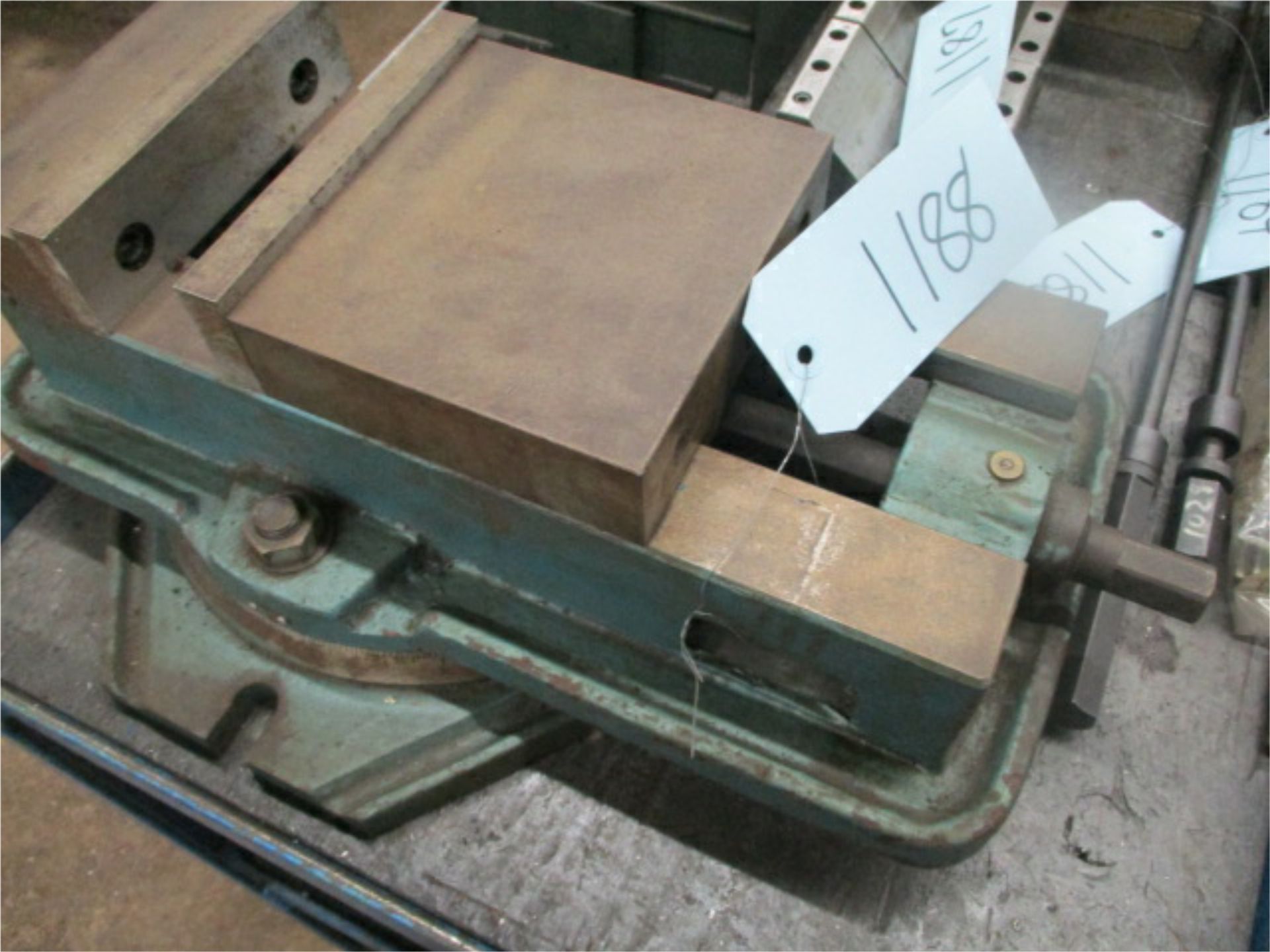 6" 360* Rotational Mill Vise