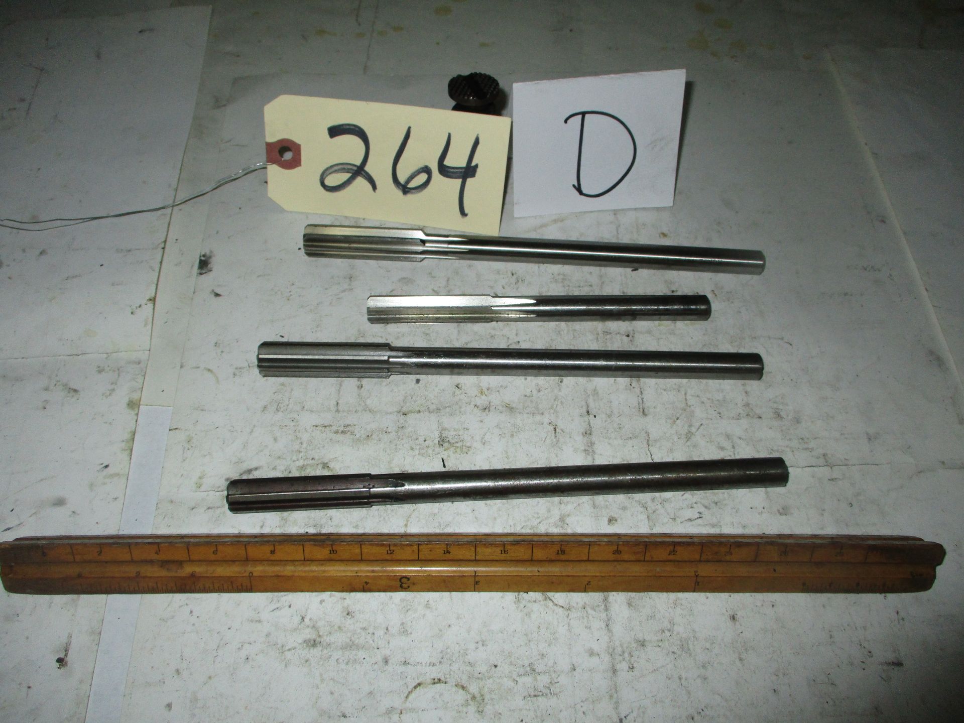 4 pcs. Reamers