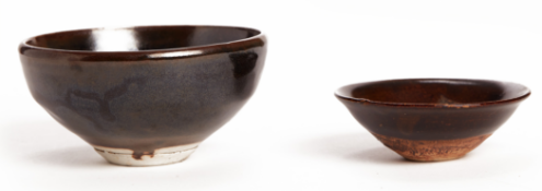 TWO SMALL DARK-GLAZED BOWLS