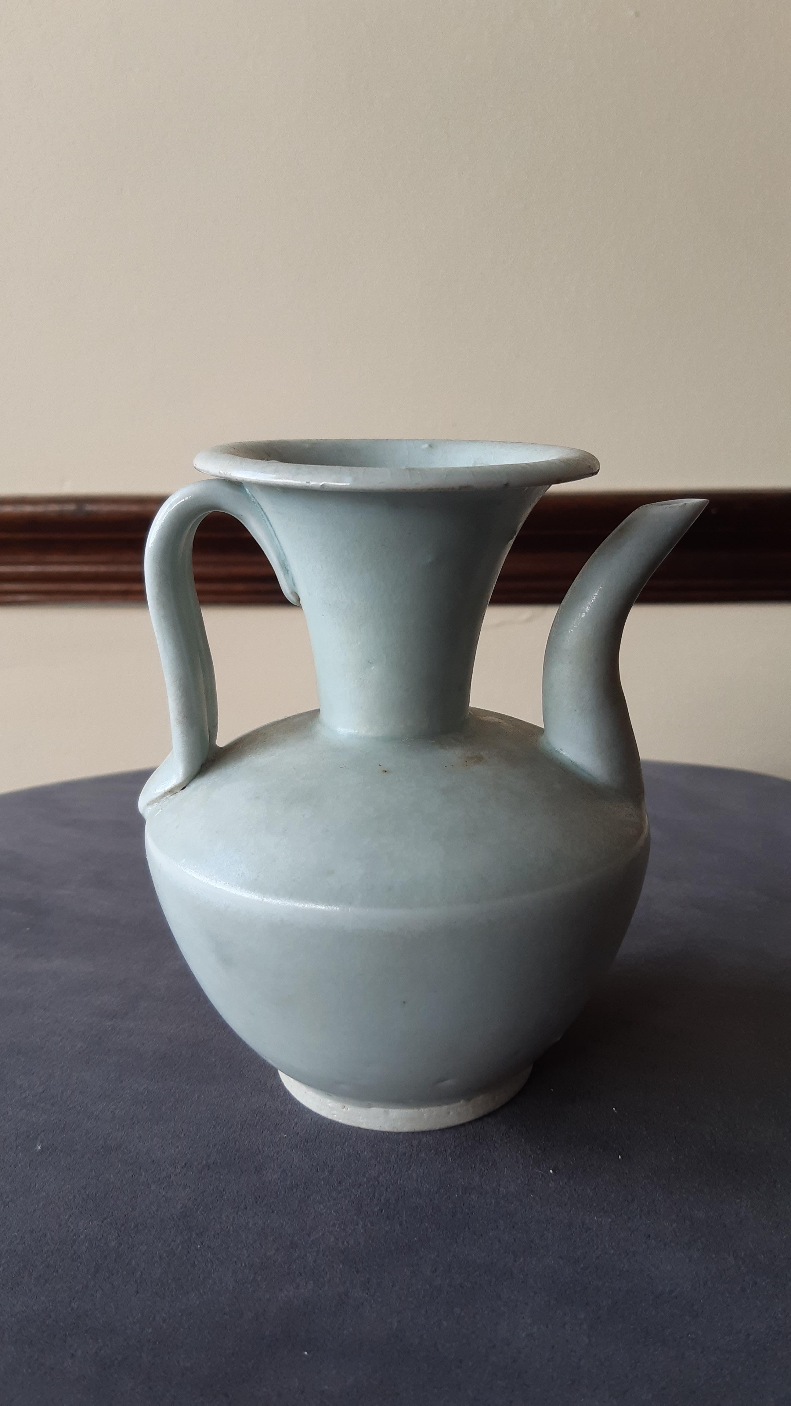 A SMALL QINGBAI EWER - Image 7 of 11