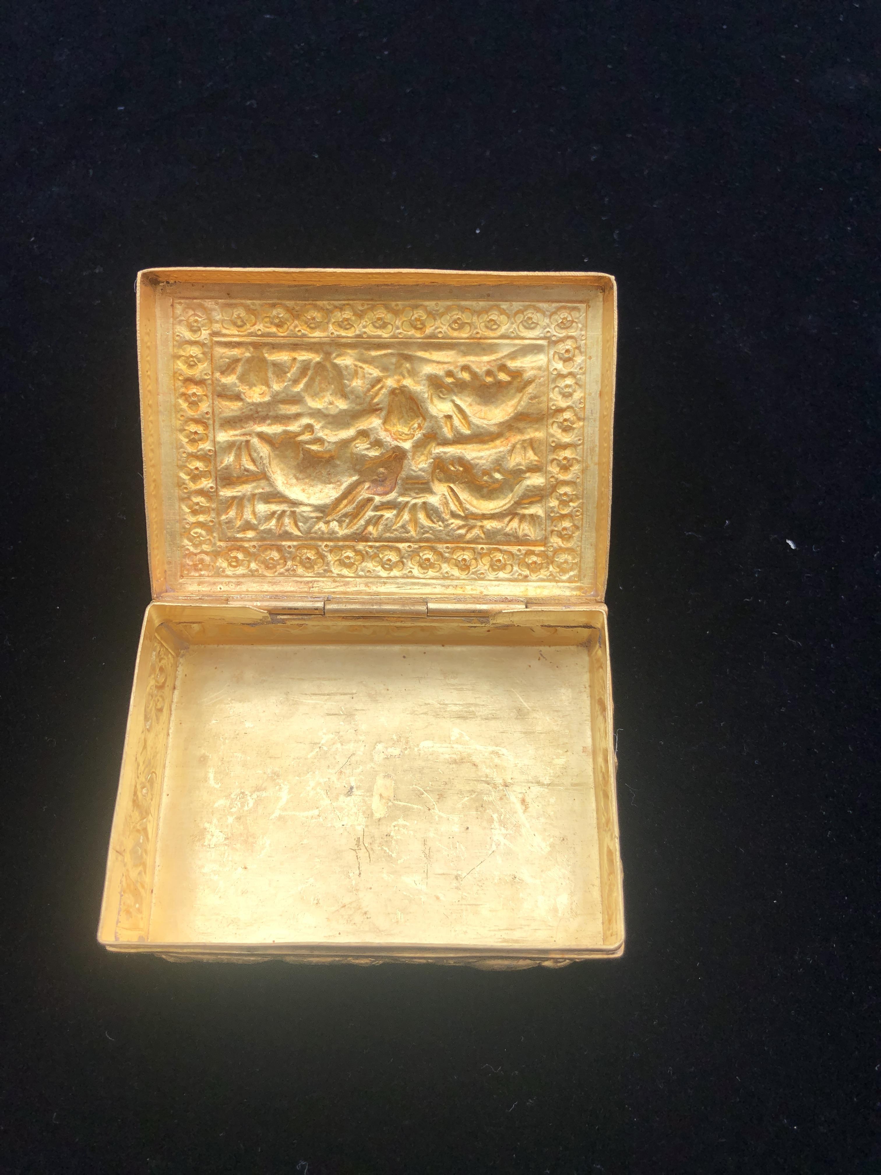 TWO ANTIQUE CHINESE 20K GOLD WEDDING BOXES - Image 18 of 18