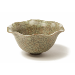 A GE TYPE CRACKLE GLAZED BOWL