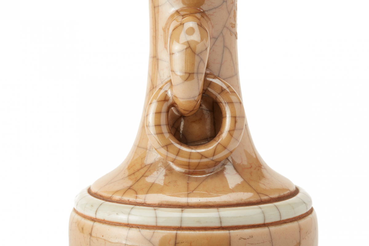 A TWIN HANDLED CRACKLE GLAZE BALUSTER VASE - Image 2 of 3