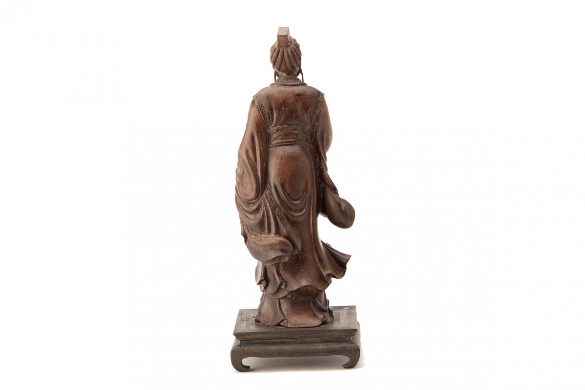 A CARVED ZITAN FIGURE OF QU YUAN - Image 5 of 5