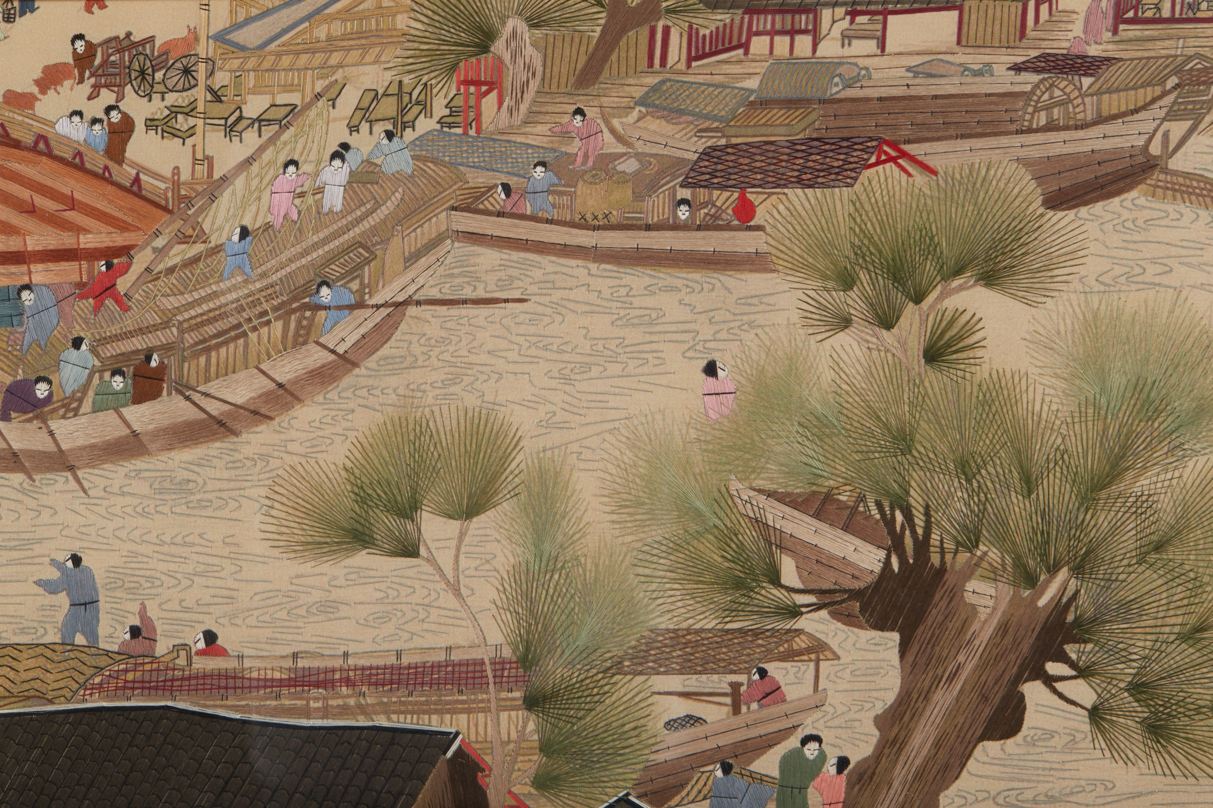 A LARGE EMBROIDERED PICTURE AFTER 'QINGMING SHANGHE TU' - Image 4 of 5