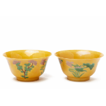 A PAIR OF YELLOW GROUND BRINJAL BOWLS