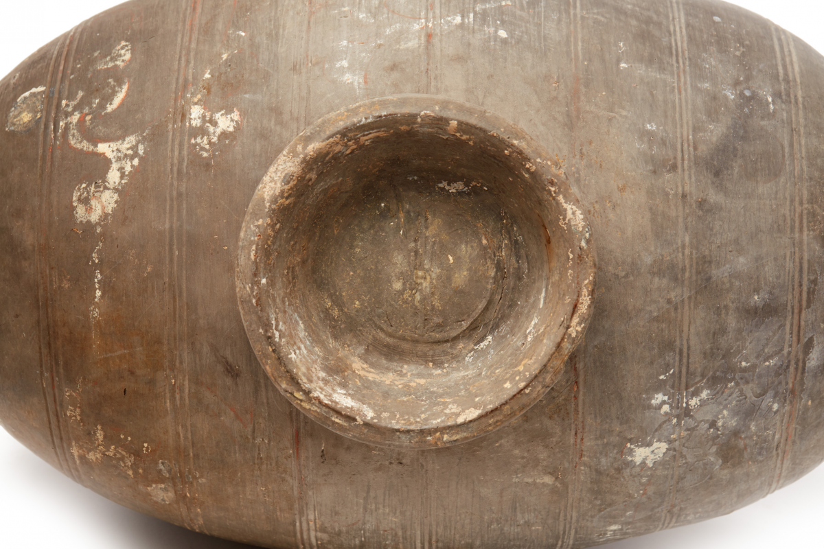 A GREY POTTERY 'COCOON' JAR - Image 2 of 2