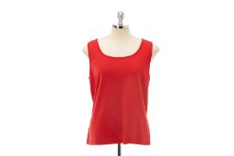 A ST JOHN RED KNITTED SLEEVELESS TOP