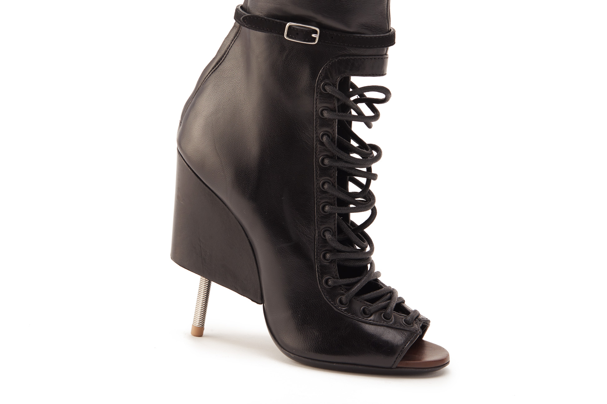 A PAIR OF GIVENCHY 'RICCARDO TISCI NARLIA' BOOTS EU38 - Image 3 of 5