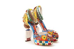 A PAIR OF DOLCE & GABBANA 'CARRETTO' BROCADE PLATFORMS EU 39