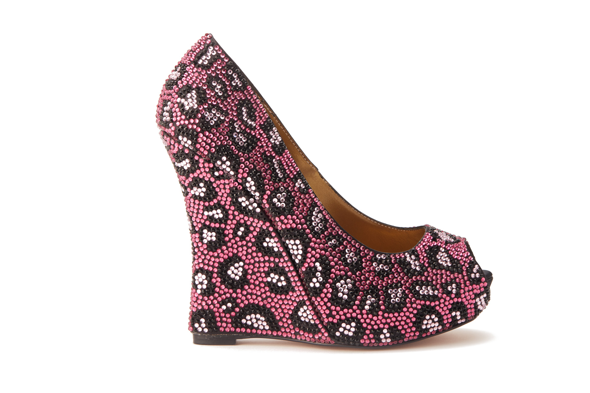 A PAIR OF BENJAMIN ADAMS 'CALI' PINK WEDGES EU 38.5 - Image 2 of 4