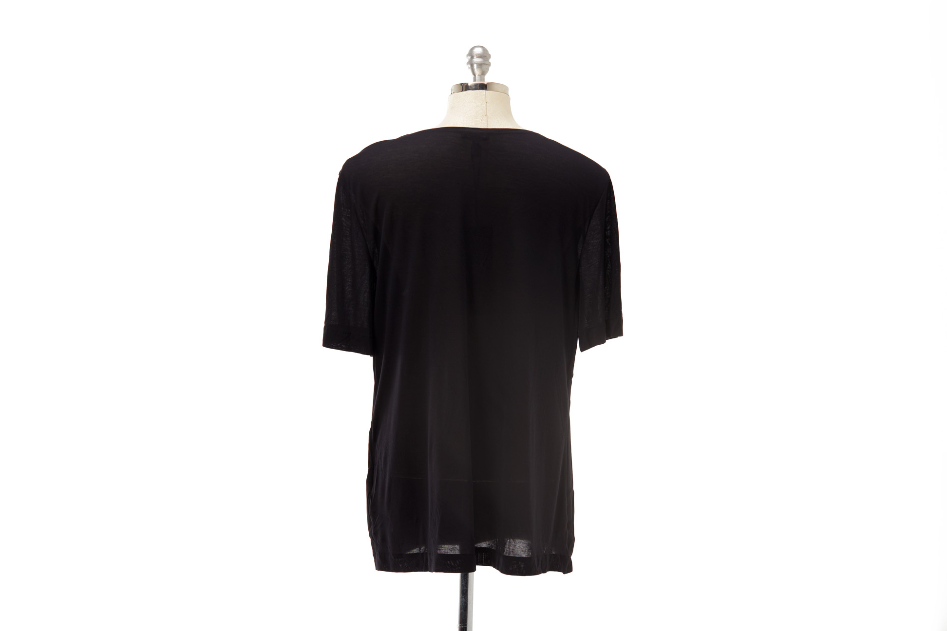 AN ESCADA 'NAAR' BLACK SILK T-SHIRT - Image 2 of 3