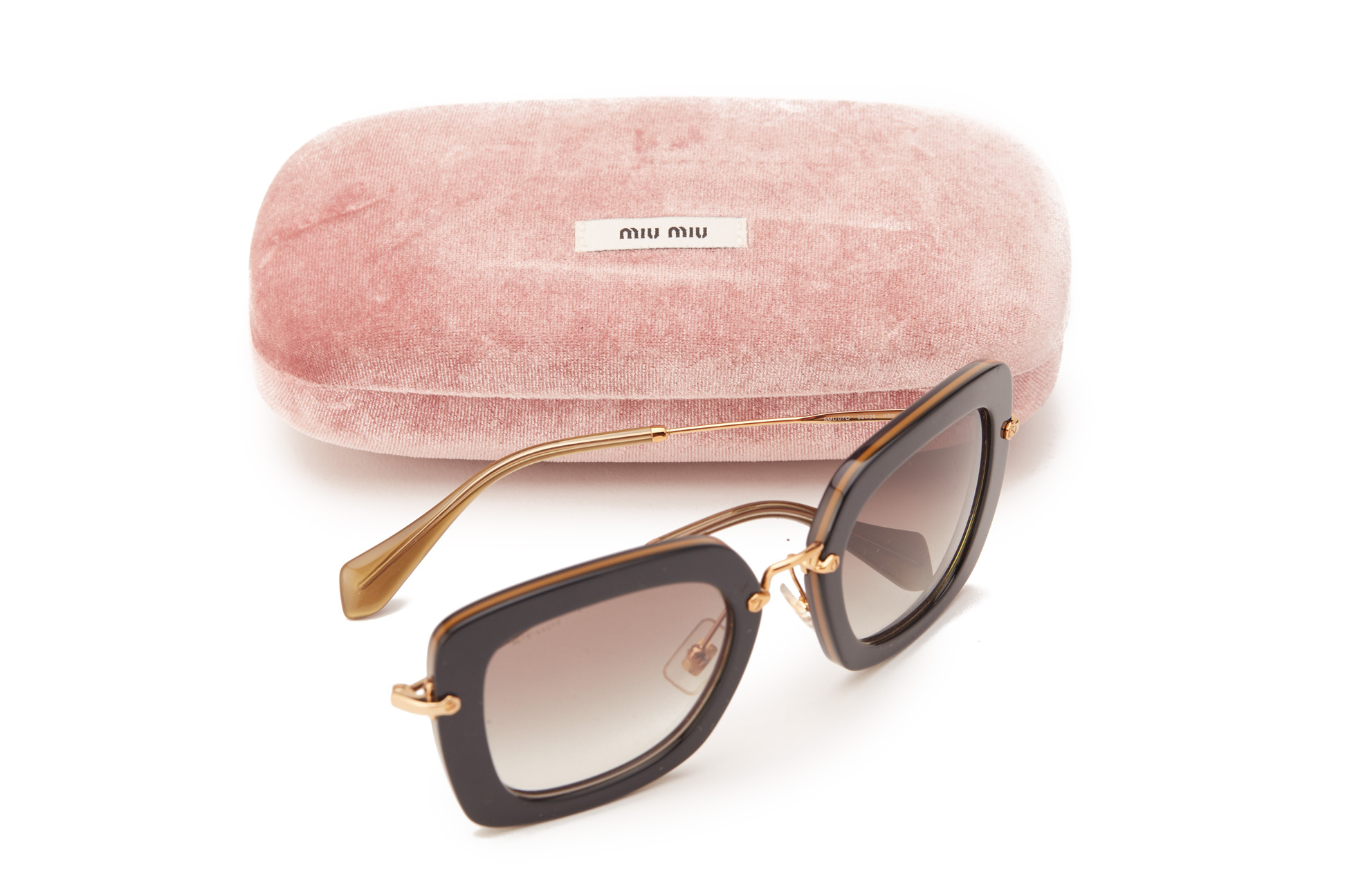 A PAIR OF MIU MIU BLACK SUNGLASSES - Image 4 of 4