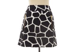 A MICHAEL KORS GEOMETRIC PRINT SKIRT