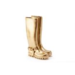 A PAIR OF DOLCE & GABBANA GOLD RUBBER RAIN BOOTS EU 39