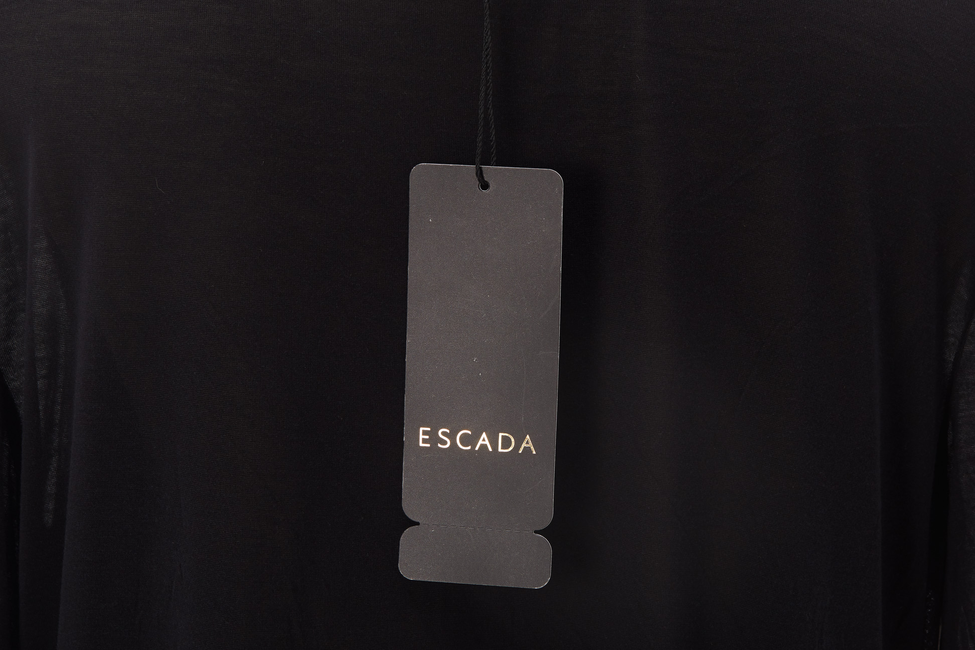 AN ESCADA 'NAAR' BLACK SILK T-SHIRT - Image 3 of 3