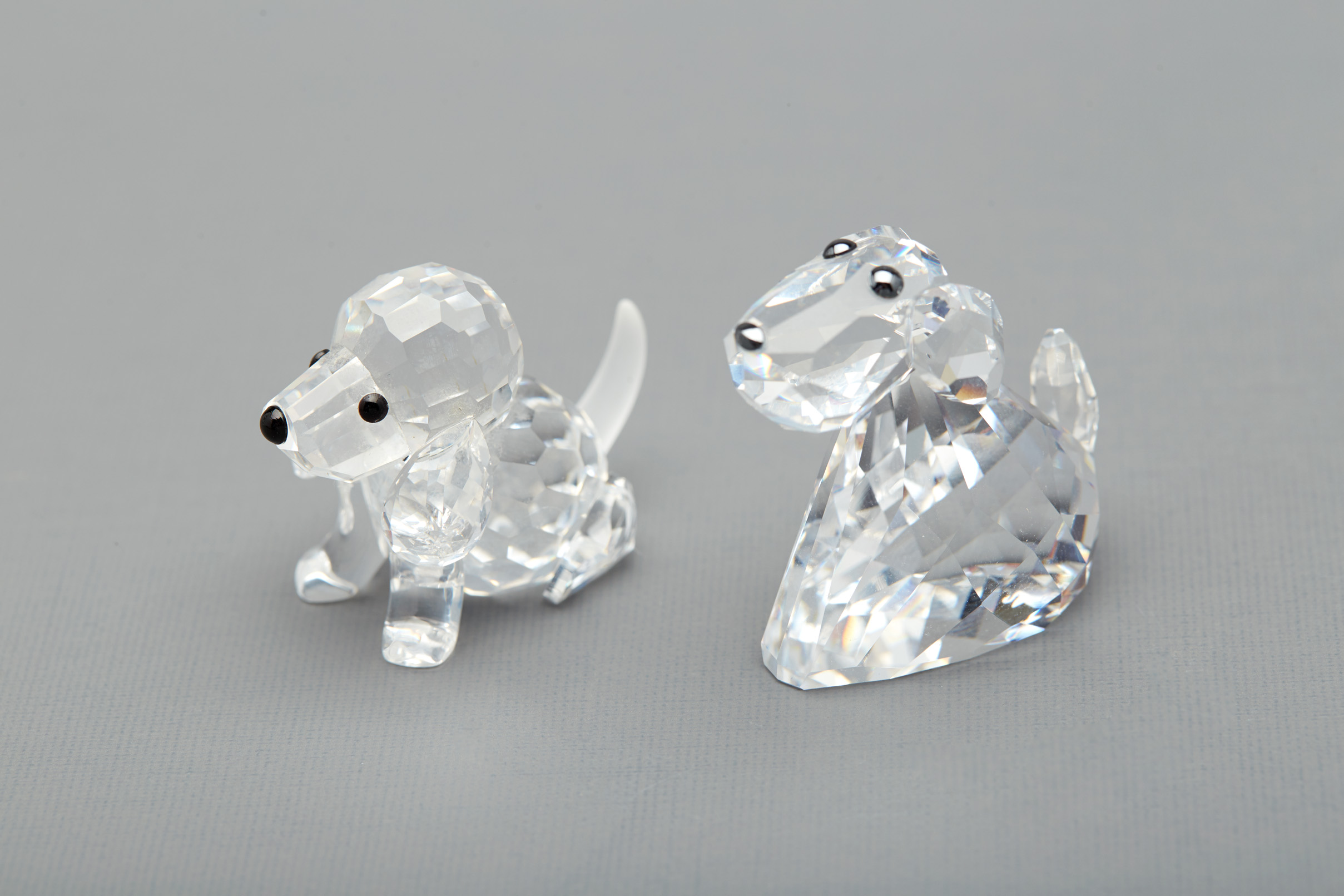 A COLLECTION OF SWAROVSKI CRYSTAL DOG FIGURINES - Image 3 of 7