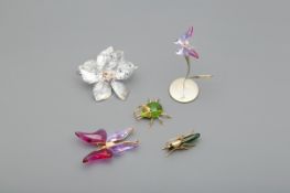 A GROUP OF SWAROVSKI INSECT FIGURINES