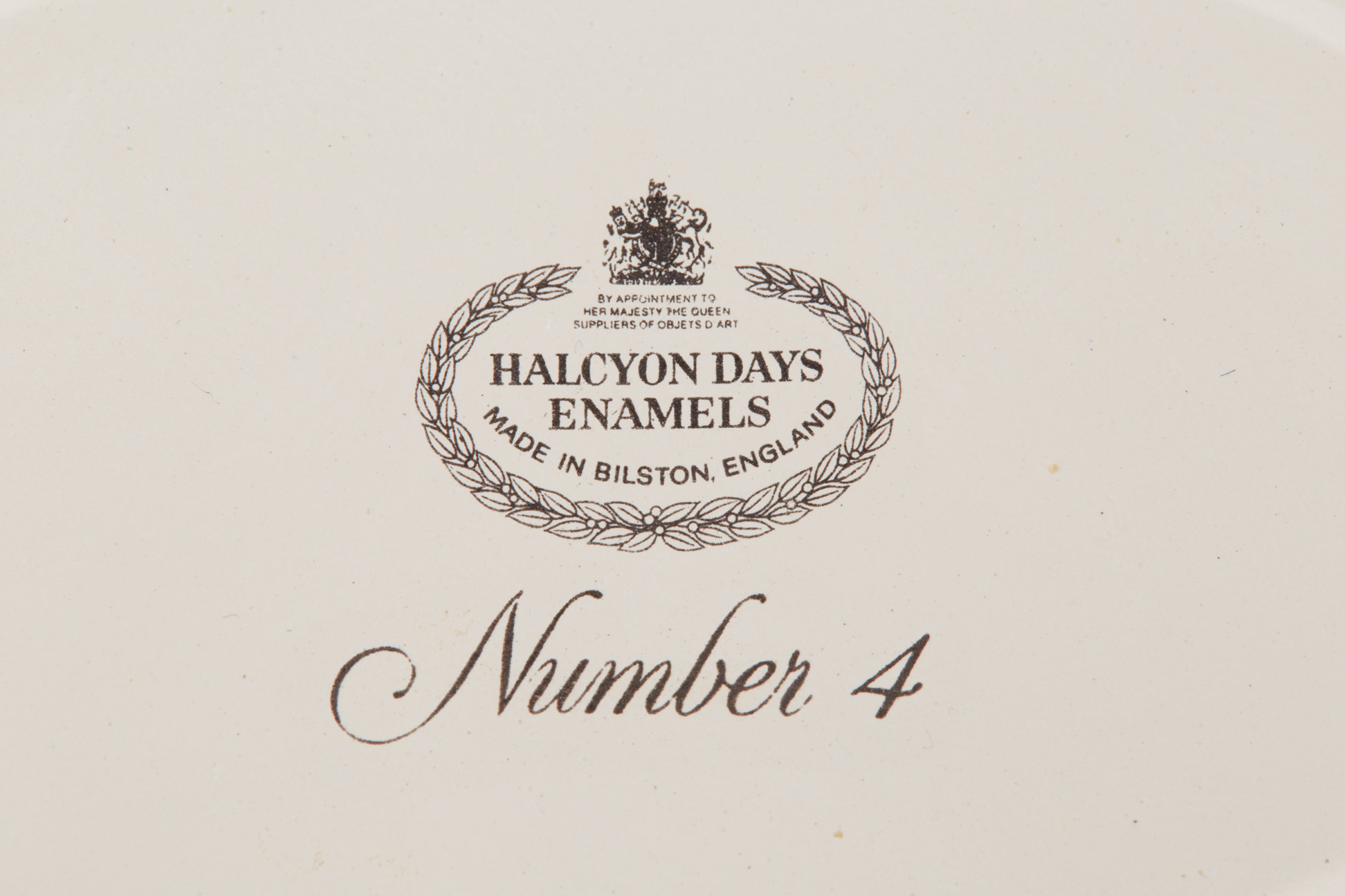 PRINCESS DIANA - A RARE ROYAL PRESENTATION HALCYON DAYS BOX - Image 6 of 11