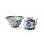 A BLUE & WHITE PORCELAIN TEAPOT AND A BOWL