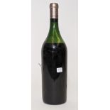 1 magnum CHÂTEAU HAUT-BRION 1964 Pessac Léognan Niveau : 15 cm, étiquette tachée, [...]