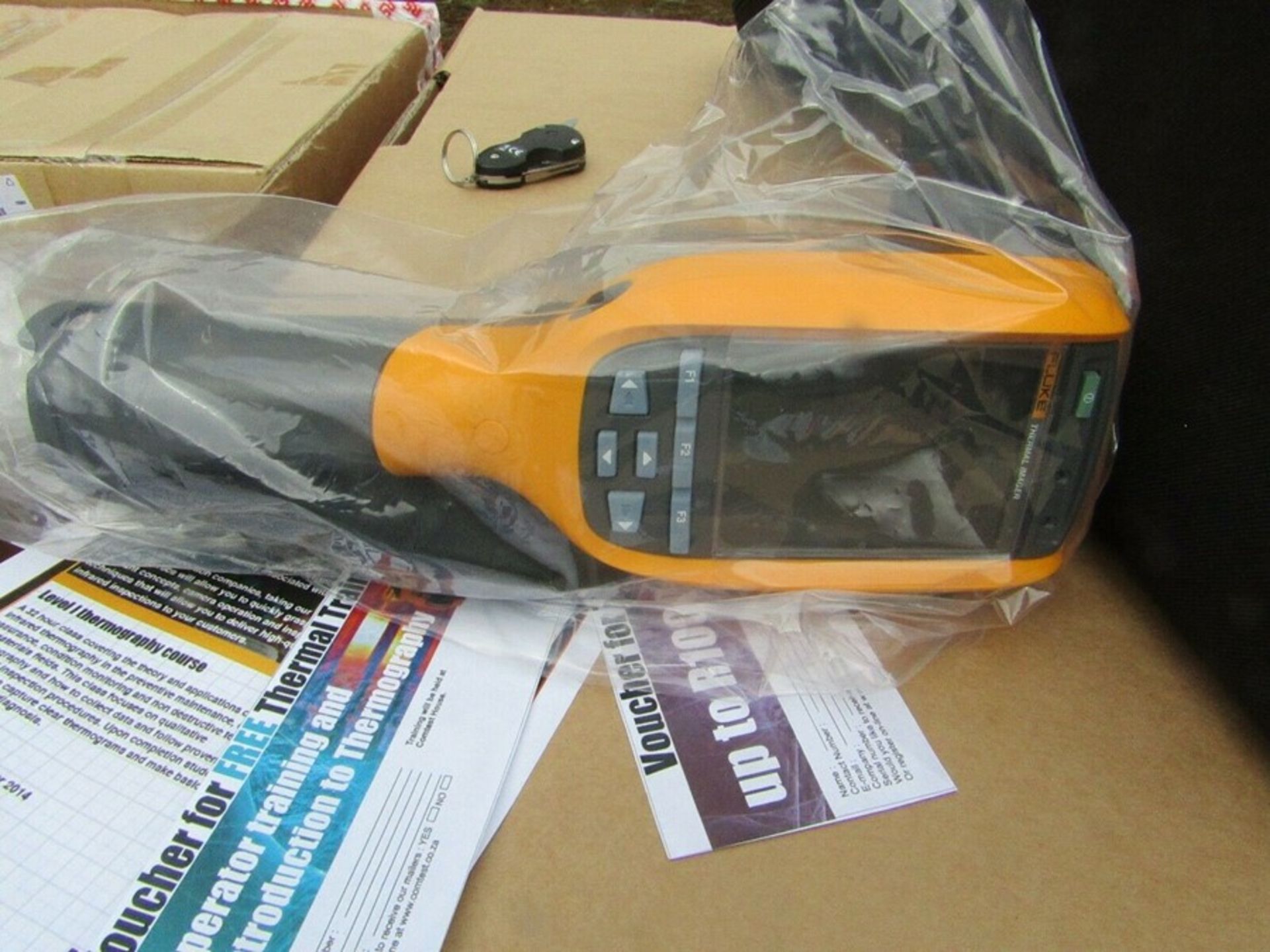 NEW Fluke TI95 Infrared Thermal Imaging Camera: -20 - +250 °C 9Hz H9CB 8110887