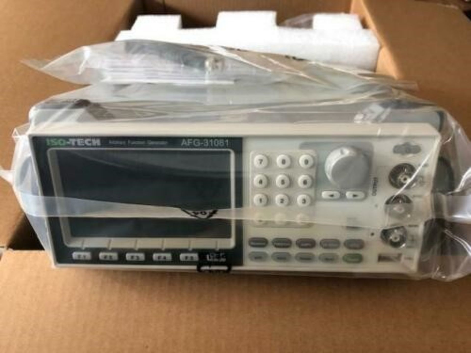 ISO-TECH AFG-31081 Function Generator 80MHz GPIB, RS232, USB - J2 7989411