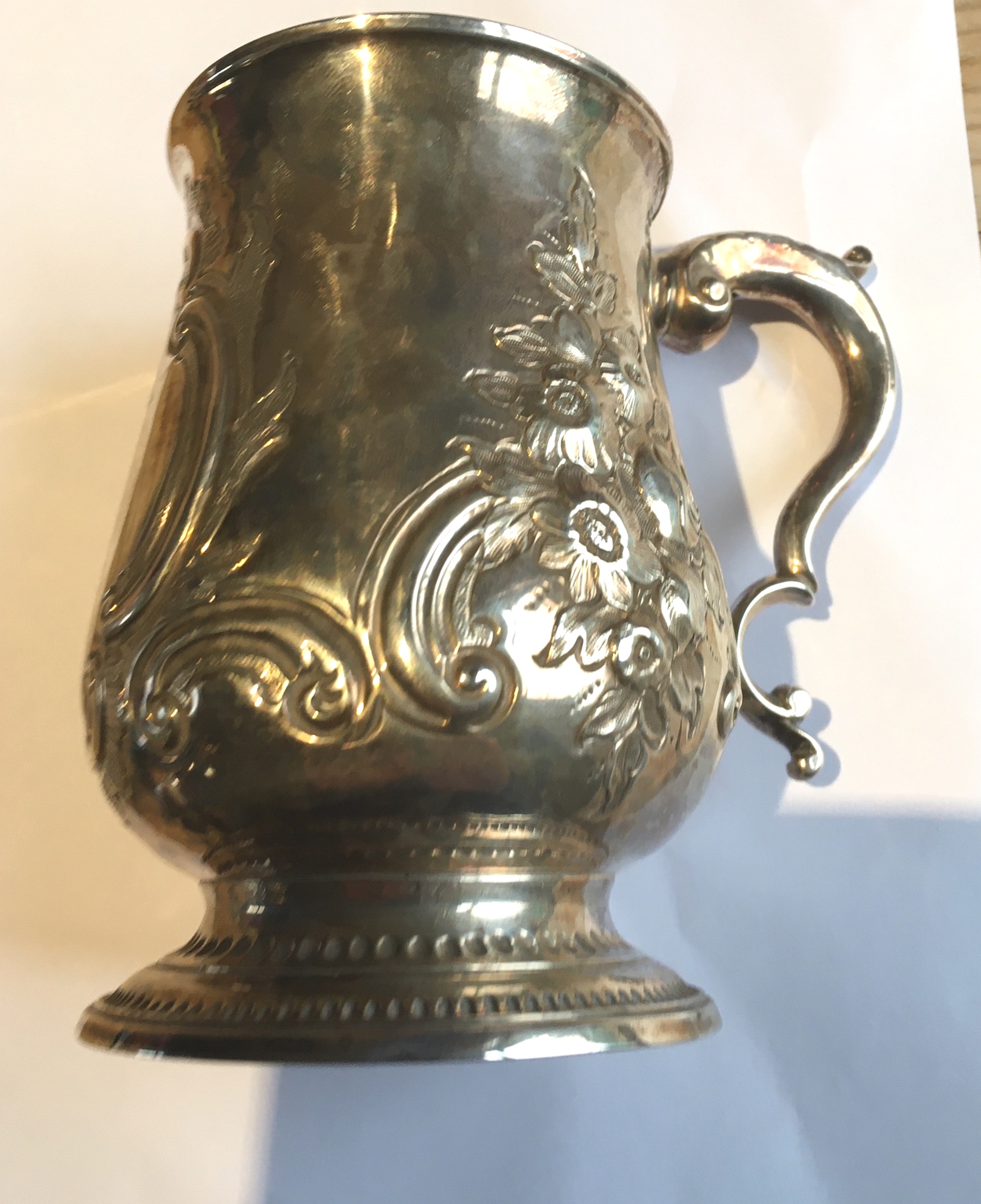 Antique Silver Tankard 5"(12.8cm) tall with London Hallmarks - 331 grams. - Image 3 of 8