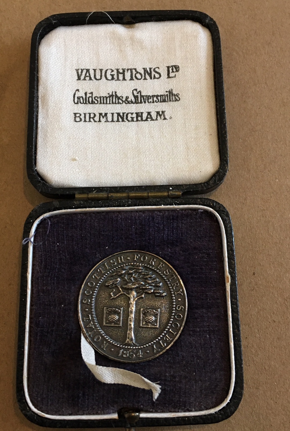 Vintage Boxed Silver "Be Aye Sticking in a Tree" Medal dated 1935.