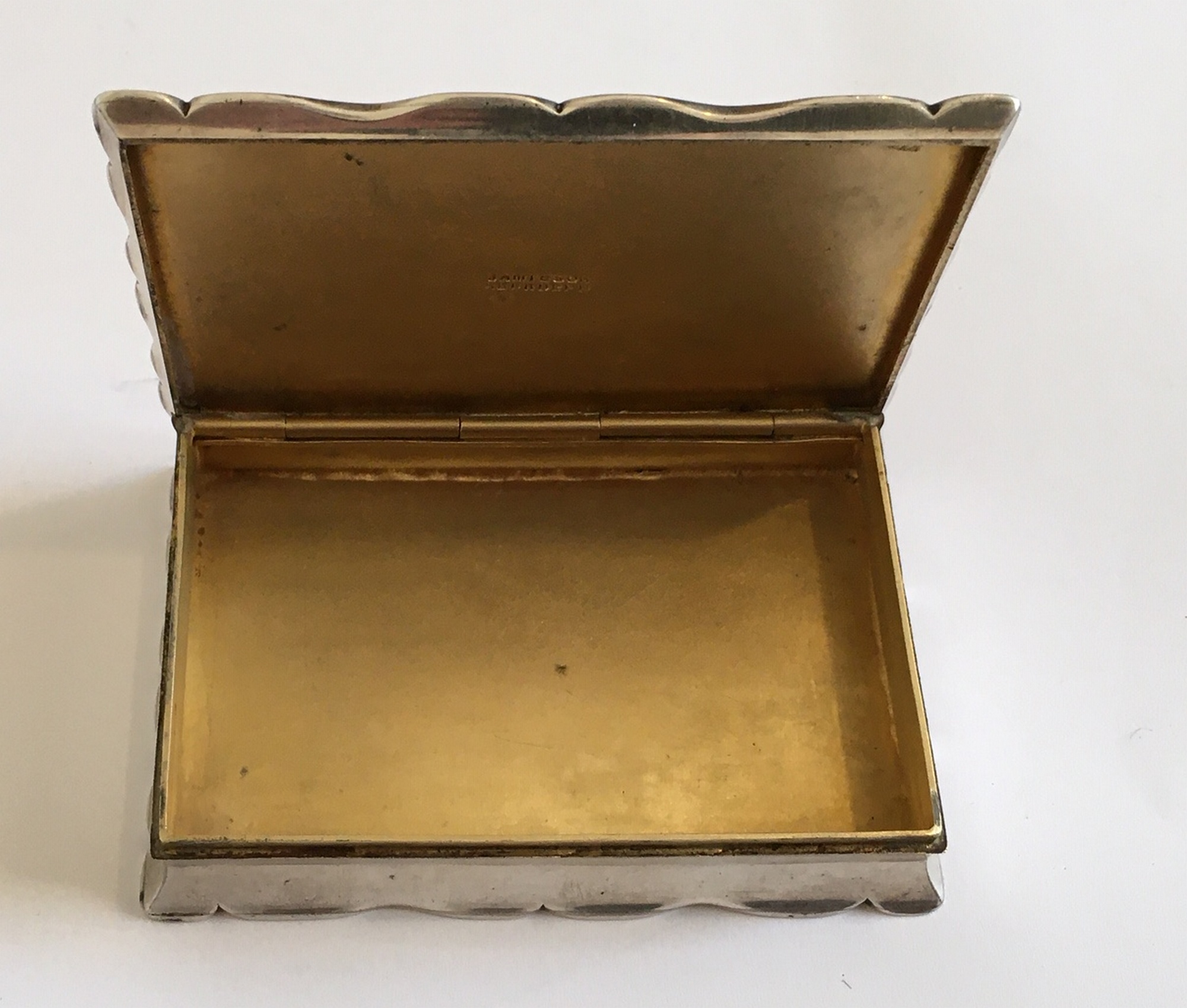 Antique Jamieson Aberdeen White Metal Snuff Box - 87mm x 58mm x 20mm - dated 1907. - Image 3 of 5