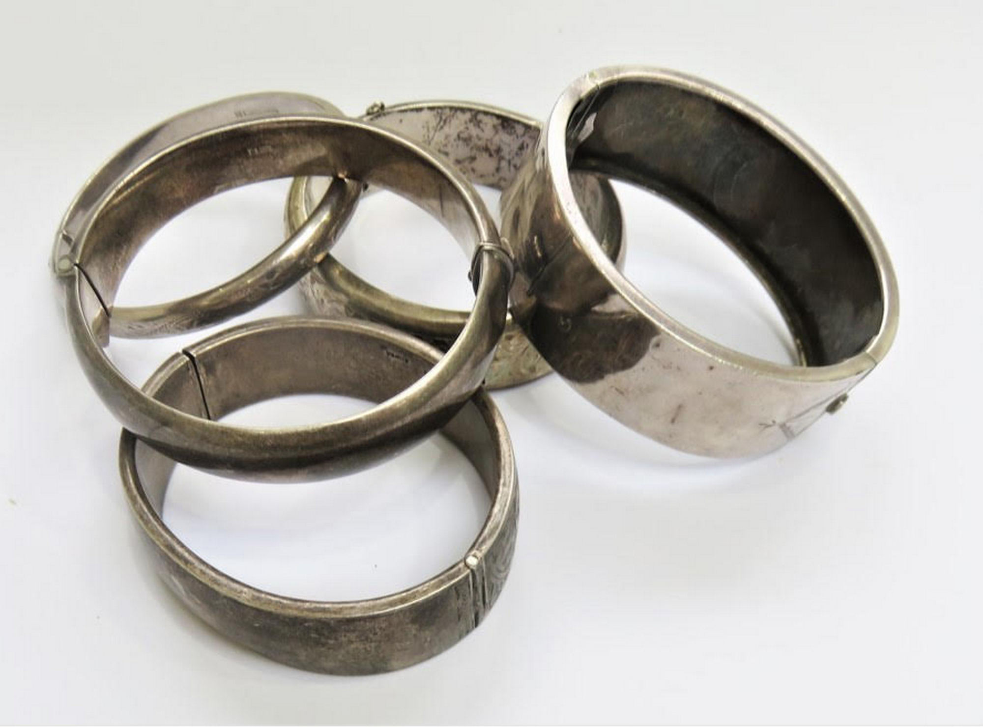 Lot of 5 Vintage Silver Bangles - 120 grams weight. - Image 2 of 3