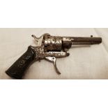 Antique Women's 5mm Pinfire Revolver, Type Lefaucheux circa 1860" . Length: 13cm.