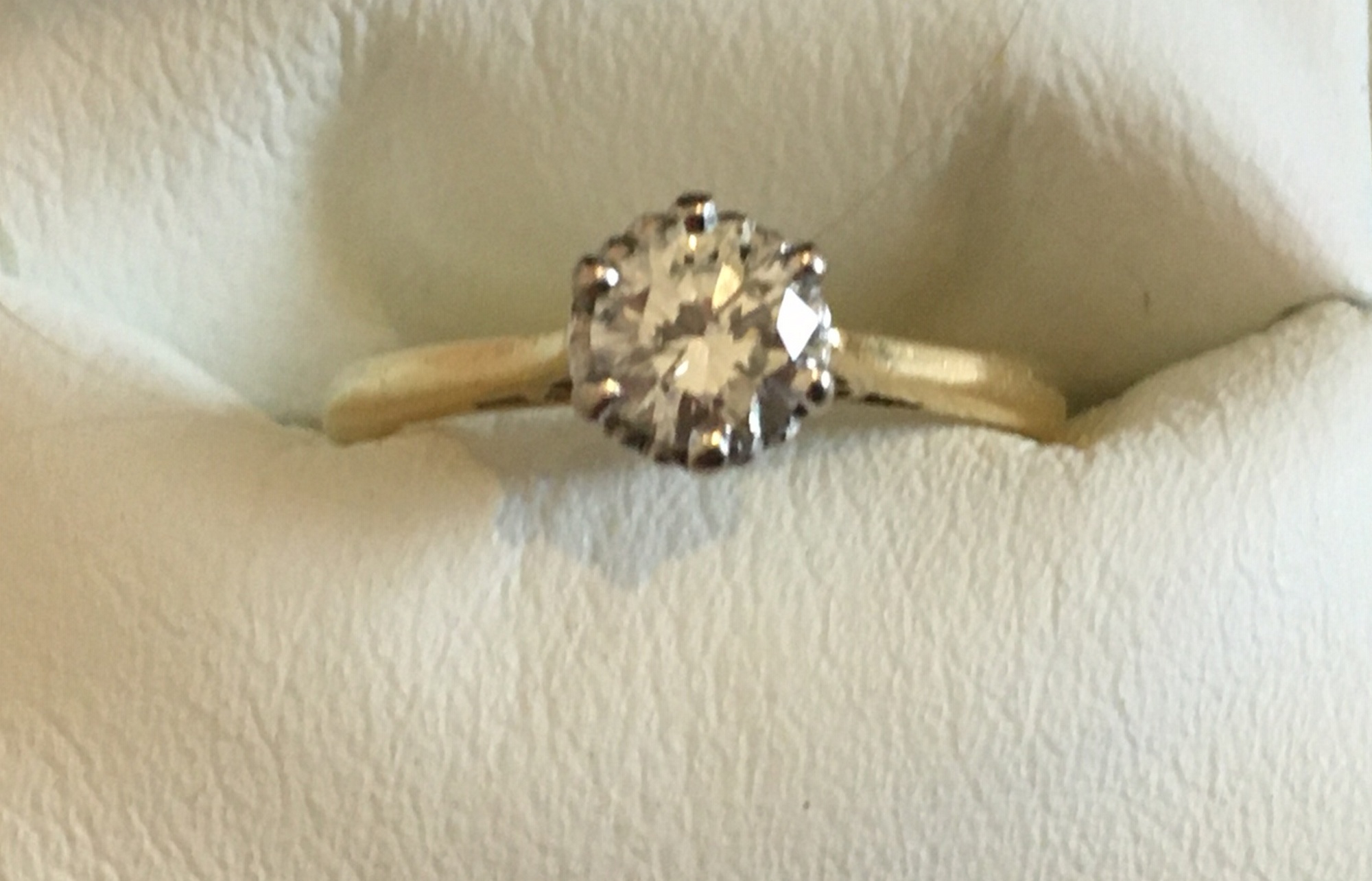 18 karat Gold and Diamond Solitaire Ring - size L 1/2 - 2.5 grams fully hallmarked. - Image 2 of 5