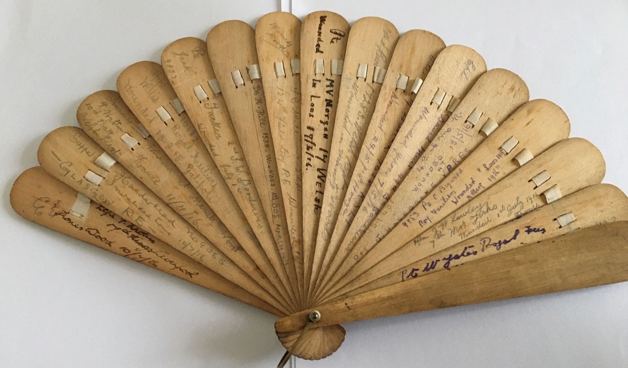 World War One Nurse associated? Wounded Soldier inscribed Fan - 7 1/4" long. - Image 2 of 7