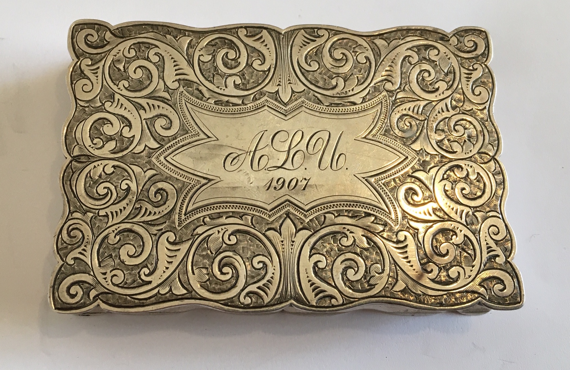 Antique Jamieson Aberdeen White Metal Snuff Box - 87mm x 58mm x 20mm - dated 1907. - Image 5 of 5