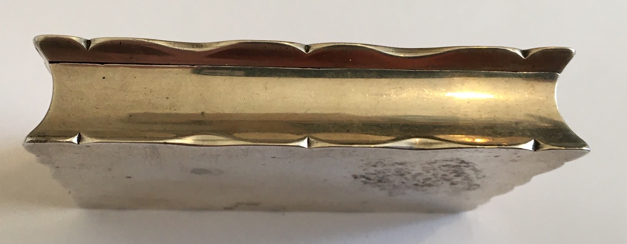 Antique Jamieson Aberdeen White Metal Snuff Box - 87mm x 58mm x 20mm - dated 1907. - Image 2 of 5