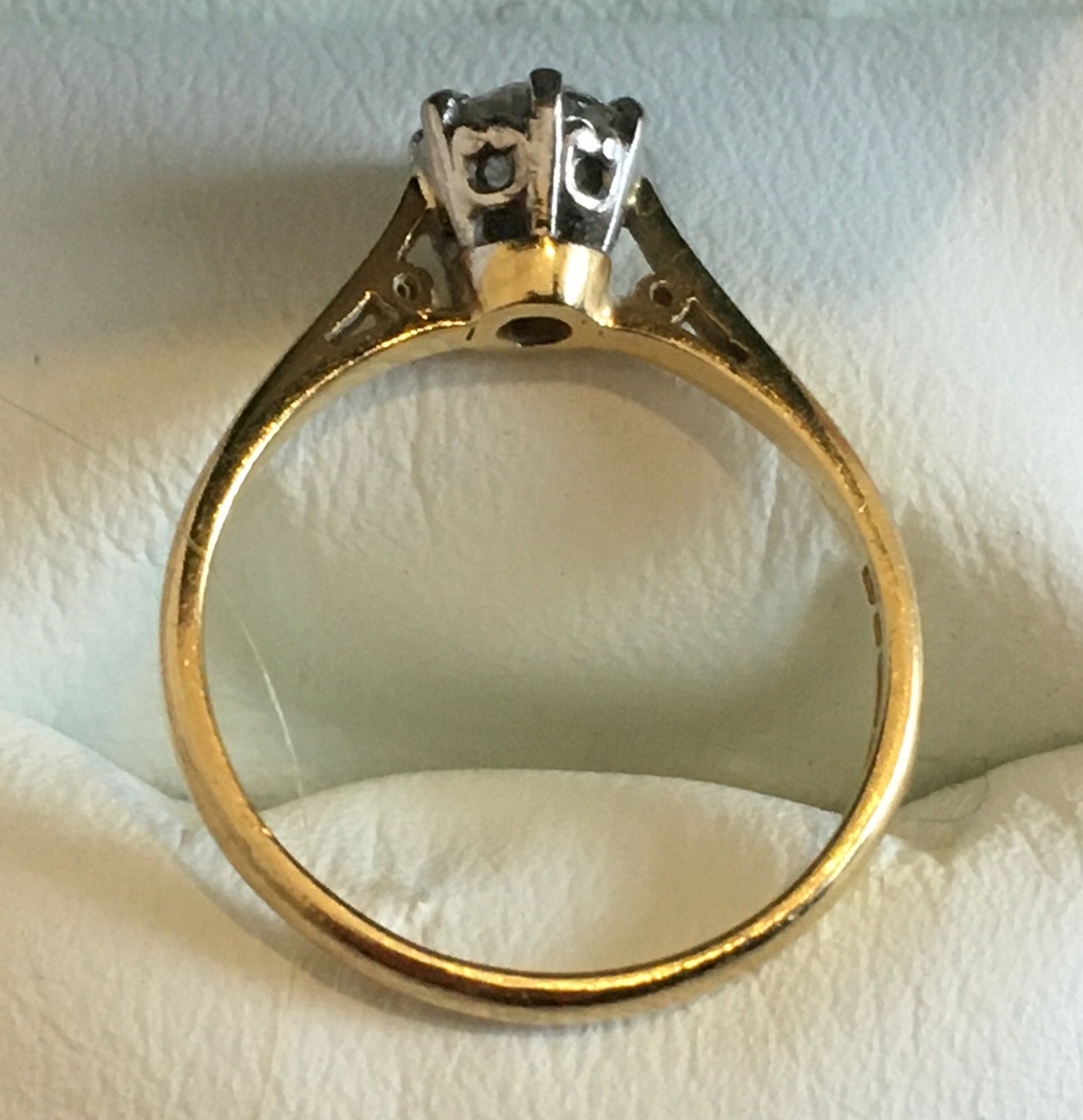 18 karat Gold and Diamond Solitaire Ring - size L 1/2 - 2.5 grams fully hallmarked. - Image 3 of 5