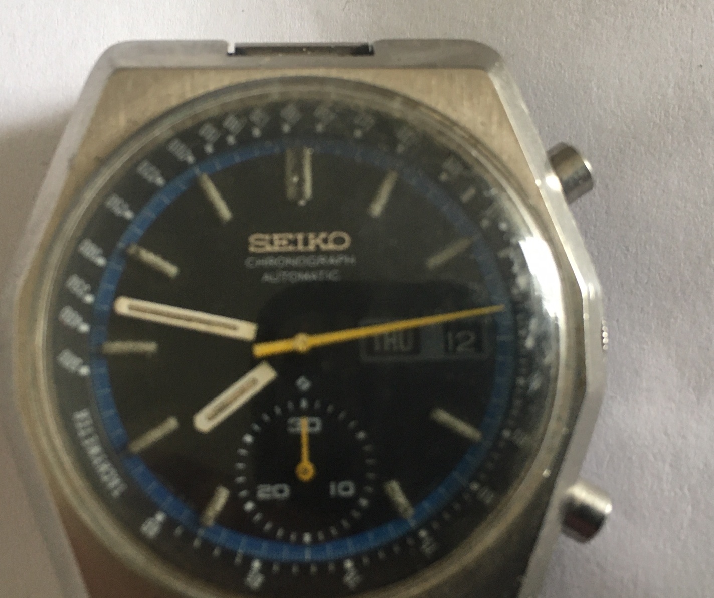 Vintage Seiko Chronograph Automatic with Seiko Strap - working order. - Image 2 of 7