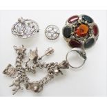 Vintage Lot of Silver Jewellery.