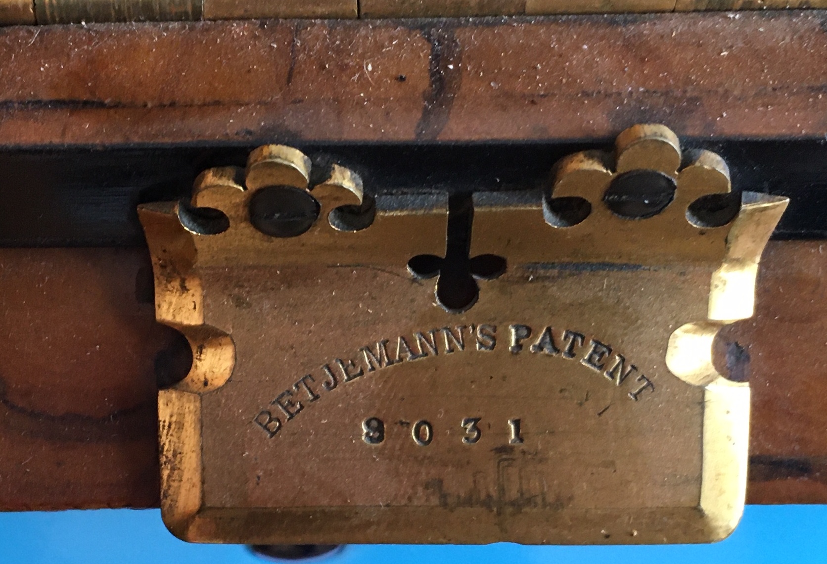 Antique Betjeman's Patent Bookslide inset with Porcelain Plaques - 16" x 7" when closed - 25" open. - Image 3 of 8