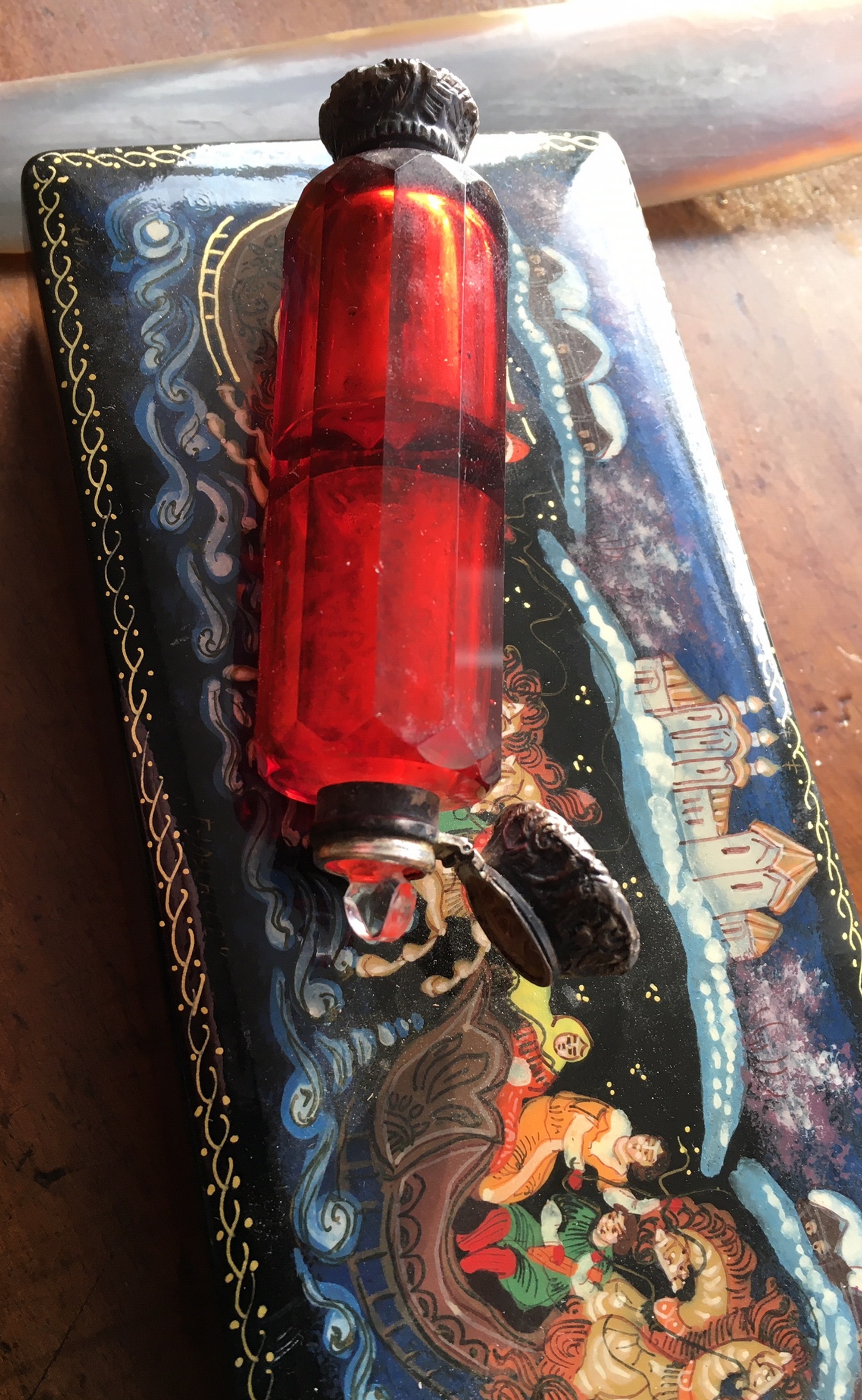 Ruby Glass Scent Bottle plus other items. - Image 3 of 7